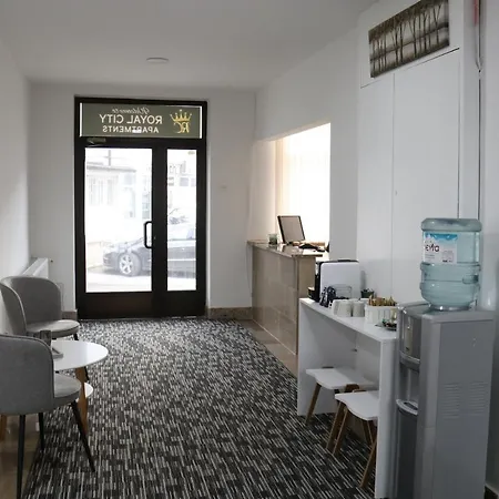 Royal Apartment *